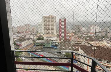 Ap Canto do Forte com Wi-Fi, TV e varanda - Foto 10