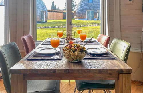 Kugelhaus Tamika - Sauna, Whirlpoolwanne und Kamin am Tollensesee - Foto 12