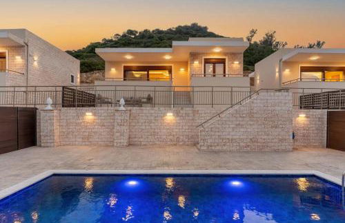 Brikis Villa 2 - With Private Pool - Foto 2