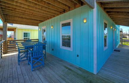 Sleeps 26 2 Homes w/ Waterfront Pool + Boat Dock Laguna Village Escape - Foto 136