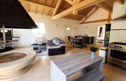 Gîte familial à Jezainville - Nature, terrasses & jardin clos, Vue vallée, forêt - Foto 17