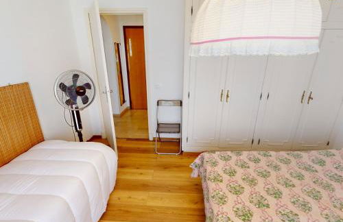 Charmant 3 pièces avec balcon, aperçu mer, calme, proche plage et centre - Menton - FR-1-196-322 - Photo 8