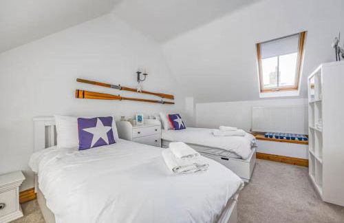 Charming Family Stables Conversion - Pass the Keys - Foto 6