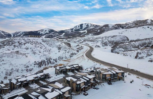 Ski La Vie by Avantstay Hot Tub + Game Room, Near the Ski Slopes - Foto 50