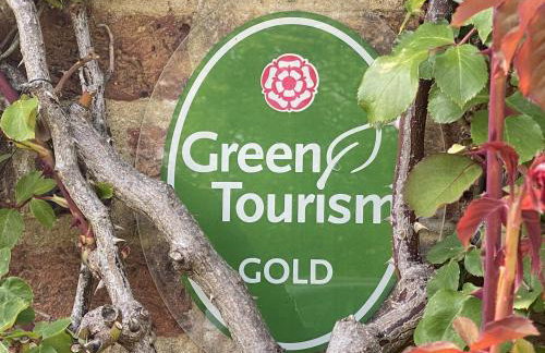 Green Cottages - Photo 19