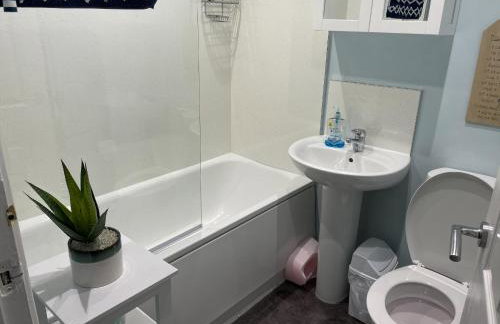 Seaview Apartment with parking - Photo 16