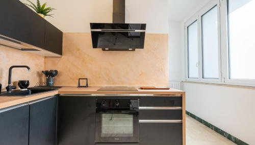 The one - Luxury Seaview with Piano - Photo 5