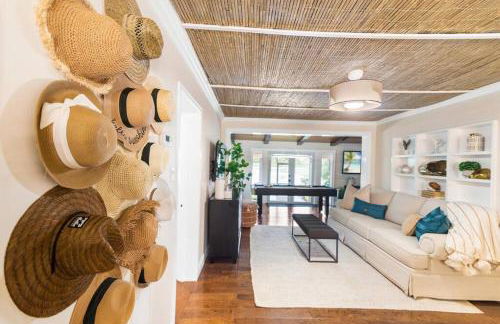 Tropical Oasis Located Near Lake With Pool and Hot Tub - Foto 7