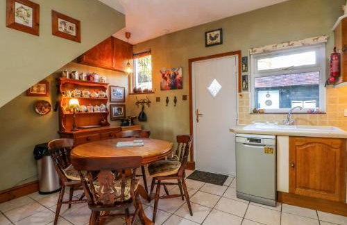 Pineapple Cottage - Photo 8