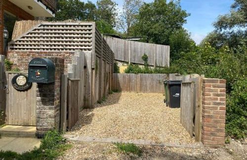 Riverbank Cottage - idyllic riverside country cottage on South Downs - Foto 37