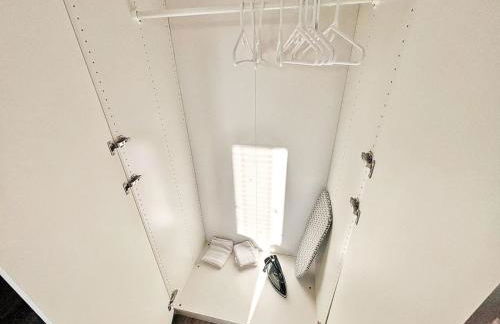 Zesty Orange Abode (438) - Foto 48