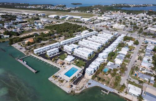 1B 2Ba Seaside Getaway Pool Oceanside - Foto 30