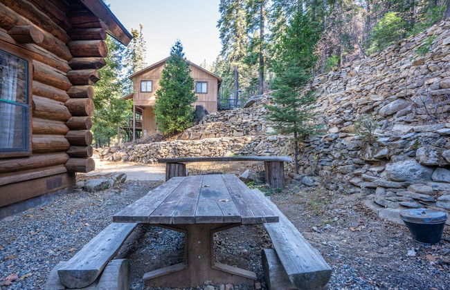 The Log Home Quintessential Log Cabin in Ynp! - Foto 38