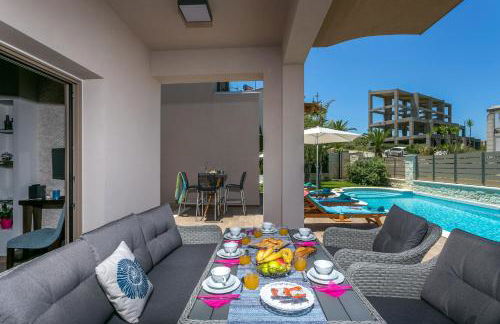 SUPERIOR VILLA MARINA MARE Sauna - Hammam - Pool - 250m from Beach - Foto 64