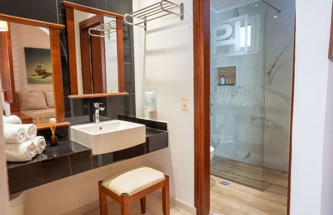 Philoxenia Hotel & Spa - Photo 34