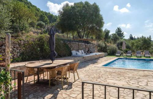 Preciosa casa familiar cerca Esporlas Na Servera - Photo 1