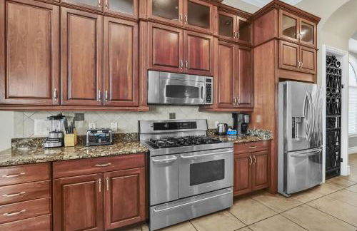 Luxury 6 Bedroom House in Reunion Resort - Foto 4