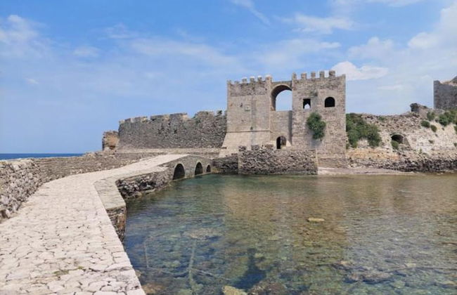 Villa in Finikounta Near Sandy Beach - Photo 26