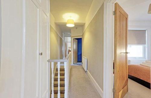 Cosy 2 Bedroom Flat Near Westcliff On Sea Beach & Hamlet Court Road - Foto 38