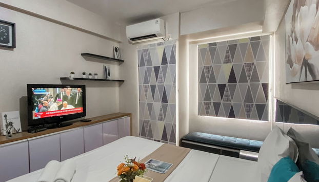 Warm and Homey Studio at Podomoro Golf View Apartment - Foto 5, Zimmer