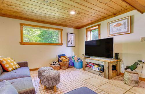 Saranac Lake Cabin with Deck Pets Welcome! - Foto 12