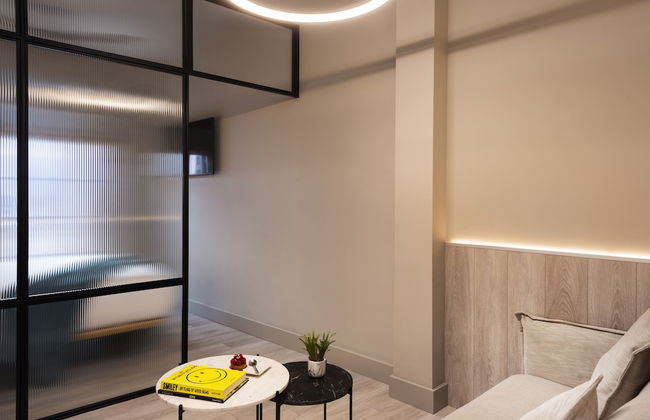 Coeo Peña Design Apartments - Photo 8