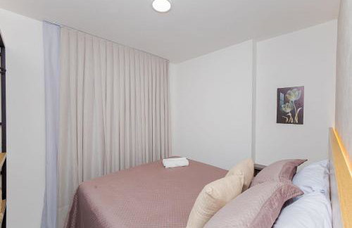 Apartamentos para 5 pessoas com Piscina e Academia no Centro - Foto 12