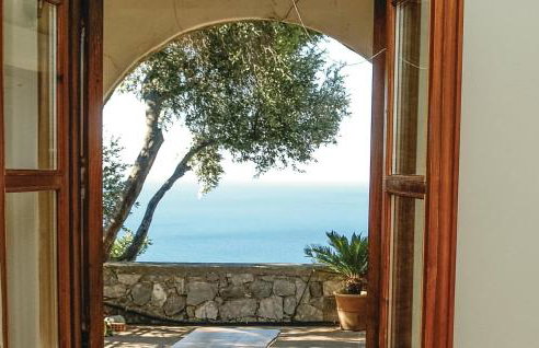 5 Bedroom Lovely Home In Agios Vasilios - Foto 9