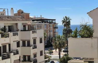 South facing 1 bed apartment, near beach - Photo 1