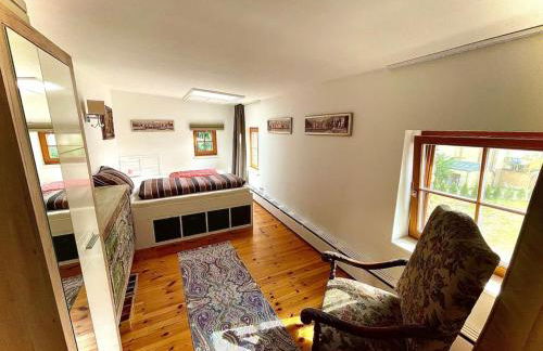 Historisches Retro Loft 70m2 mit Garten & Seenähe - Foto 4