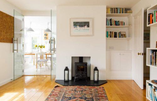 Secluded Rural Retreat Close to Beach - Sleeps 12 - Foto 44