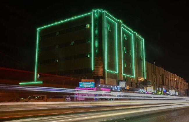 Al Eairy Furnished Apartments Qassim 4 - Photo 62