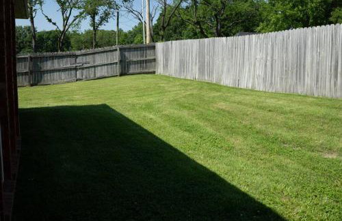 Walking distance to Coler MTN Bike - 3BR 2BA - Foto 30