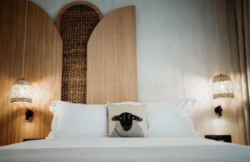 Kalani Residence - Photo 41