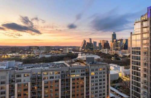 Luxury 2BR Rooftop Pool Austin by Barclé - Foto 30