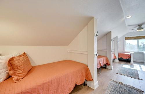 Modern, Spacious! Lake Buchanan Retreat with Hot Tub - Foto 26