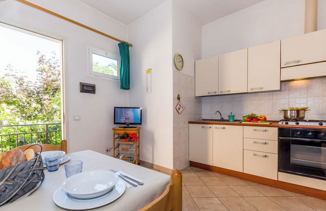 Daniela 4 100m From Sea - Foto 8