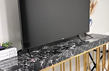 Pasadena Charming Vacation Home with Hot Jacuzzi - Photo 38