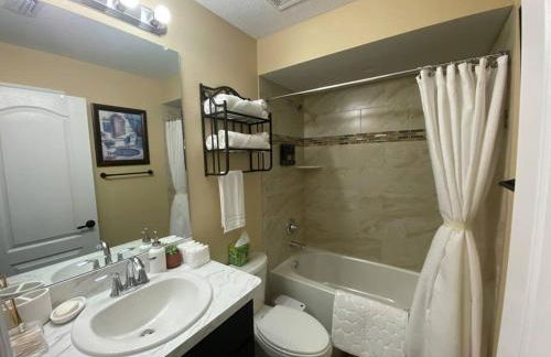 Sundance' Acres Peaceful and Private New House with Hot Tub and Fire Pit - Photo 46