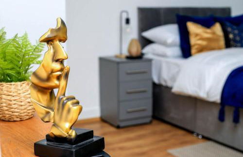 Snuggle Inn - Riverside Apartments - Views Over looking London River Thames, Close to O2 Arena, London Excel, London City Airport, Thames Clipper- River Boat Service, Woolwich Ferry, Onsite parking, TWIN ROOM OPTION available - Foto 32