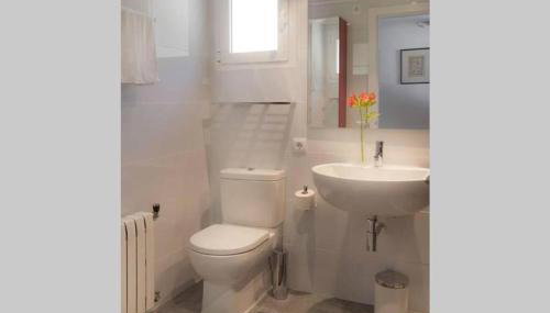 Con Encanto - Photo 5