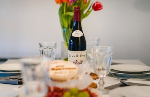 2BR w Balcony Swiss Cottage Near Central London - Foto 69