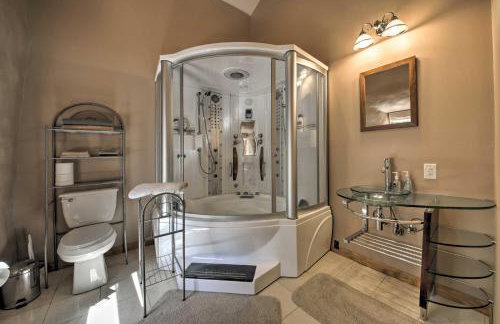 Peaceful Custom Carbondale Home with Deck, Near SIU! - Foto 12