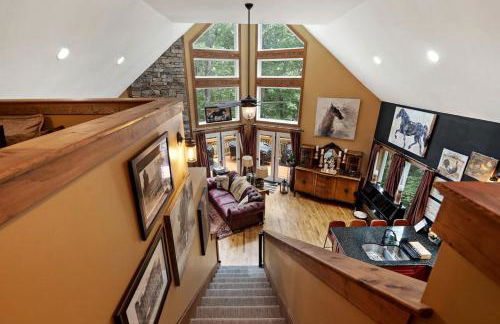 Rustic A-Frame Chalet with Hot Tub & Scenic Views in Mount Jackson, Virginia - Photo 13