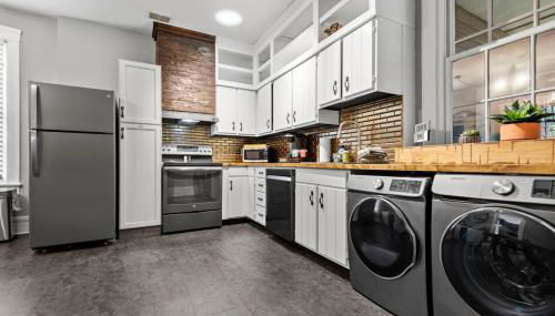 Main Street Living! 2 Bedroom Unit right On Main! - Foto 3