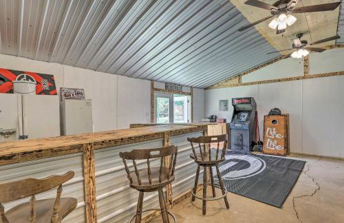 Lakeside Living Sparta Retreat with Game Room! - Foto 20