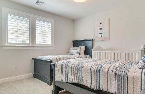 2 Mi to Public Beach! Cape Cod Gem with Fire Pit - Foto 18