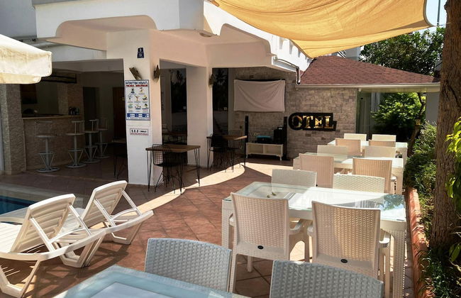 Christina Apart Otel - Foto 6