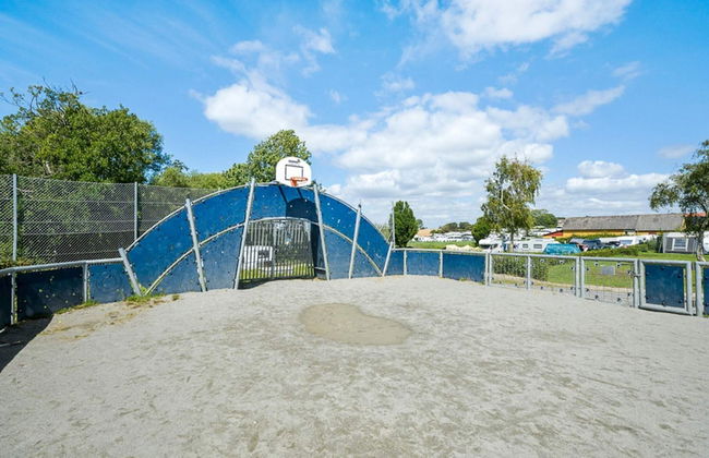 6 Person Holiday Park Home in Faaborg - Foto 23