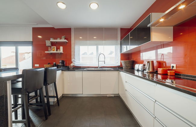 Pool Cinema Villa by Vacationy - Foto 46